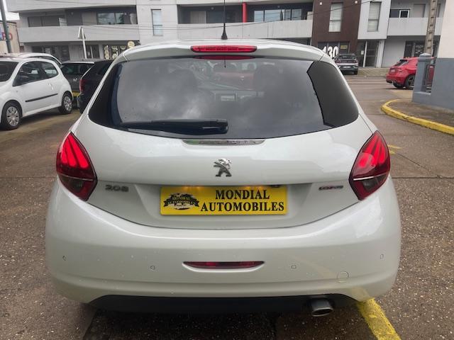 PEUGEOT 208 HDI 100 GT-LINE 5PORTES 